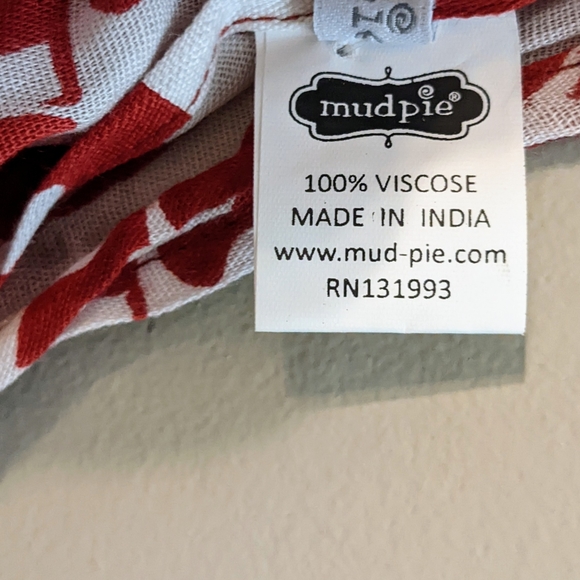 Mudpie Elephant scarf - Picture 6 of 6